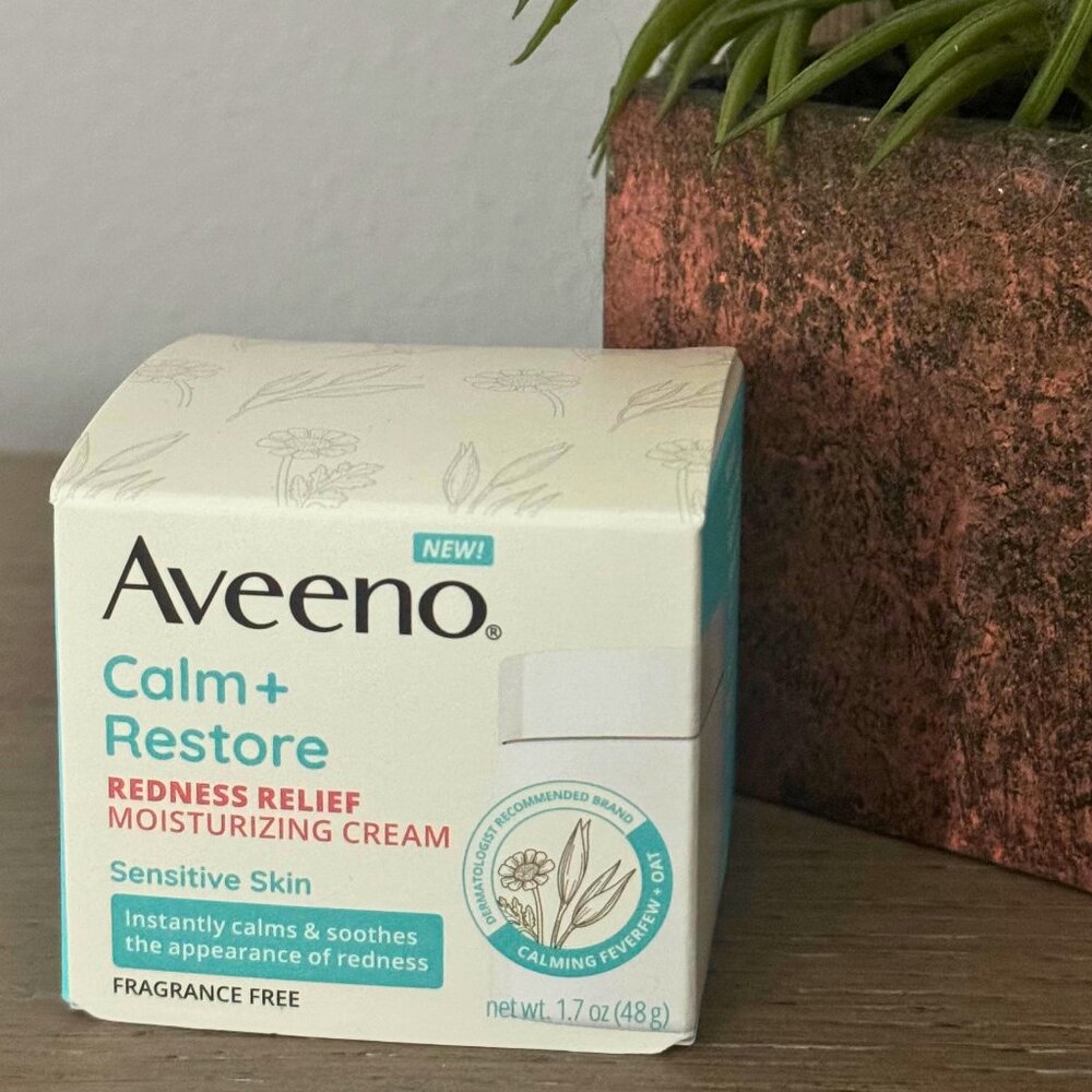 Aveeno Calm + Restore for Sensitive Skin Oat Gel Moisturizer 1.7OZ